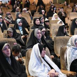 تصاویری از هفتاد و هفتمین محفل انس با قرآن بانوان - ۱۴۰4/02/09