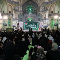 محفل جلوه‌های حضرت زهرا (س) در قرآن - 1404/09/20- عکس : حافظ کل قرآن کریم مهدیه نیکویی