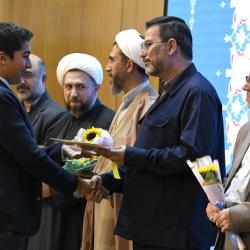 تصاویری از صد و پنجمین آیین اختتامیه کلاس‌های آموزش قرآن - ۱۴۰4/۰۸/۰7